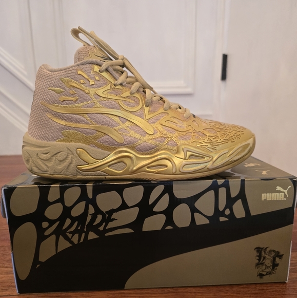 PUMA MB.04 Golden Child Boys' Grade School - Size 7 - Picture 1 of 6
